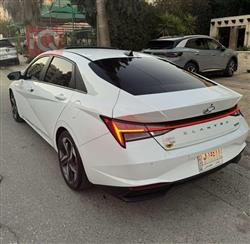 هیۆندای ئەلەنترا